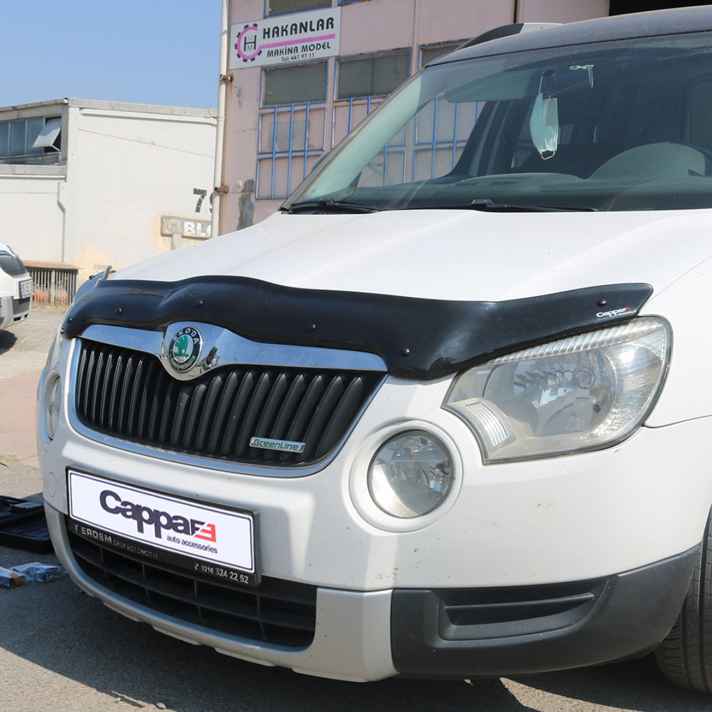 Hood Deflector 2009-2013 (EuroCap) for Skoda Yeti 2009-2017 - image 1