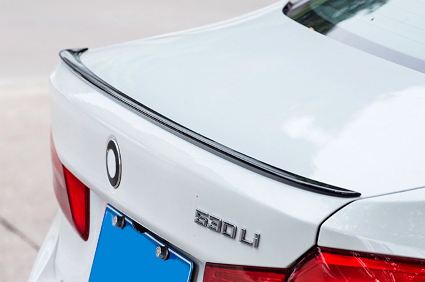 M5-Style Spoiler (Gloss Black) for BMW 5 Series G30/G31 2017-2023 - image 1