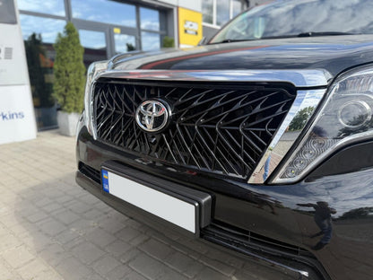 Grille 2013-2017 (TRD) for Toyota Land Cruiser Prado 150 2009-2023 - image 4