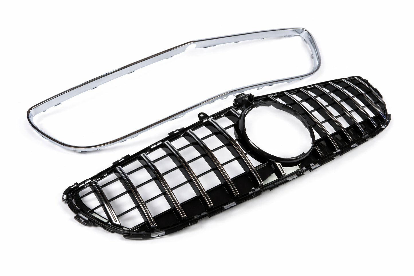 Front grille with frame 2014-2018 (GT Panamericana) for Mercedes CLS C218 2011-2018 - image 6