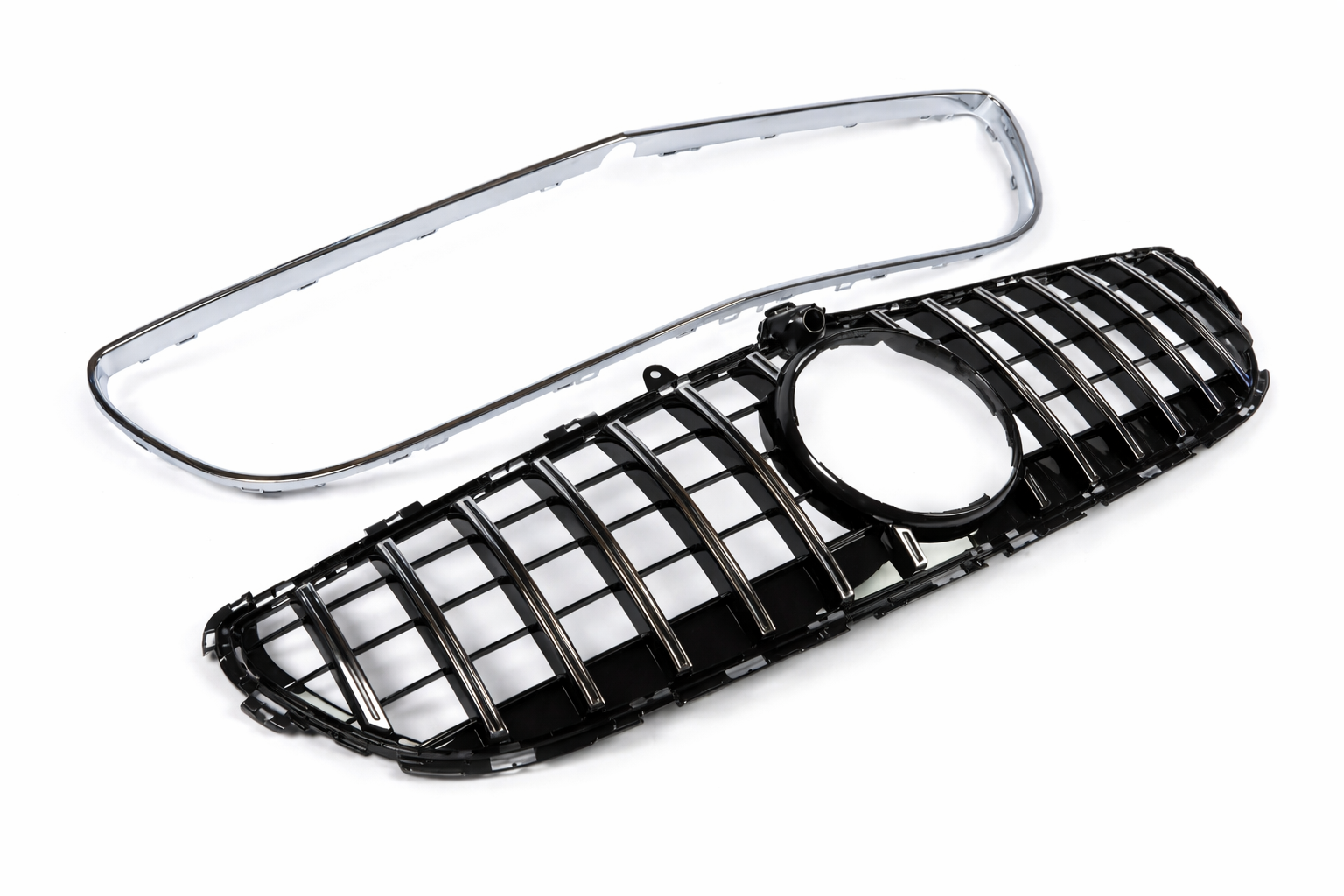 Front grille with frame 2014-2018 (GT Panamericana) for Mercedes CLS C218 2011-2018 - image 6