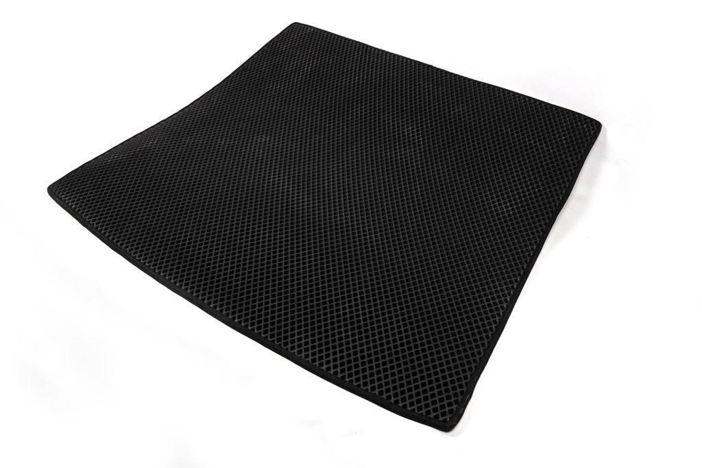 A cargo Mat (EVA black) (5 seats) for Audi Q7 2005-2015 - Reelken Auto