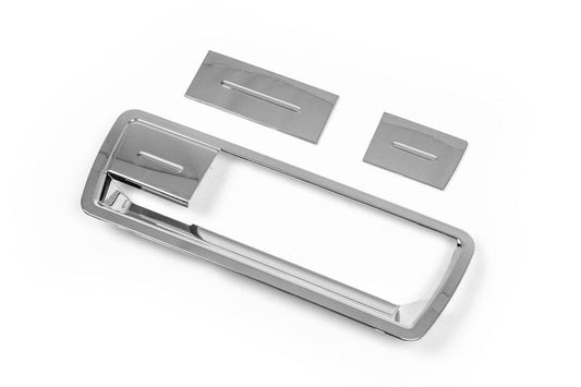 Chrome trim on the trunk (Plast) for Nissan Armada 2003-2015 - Reelken Auto