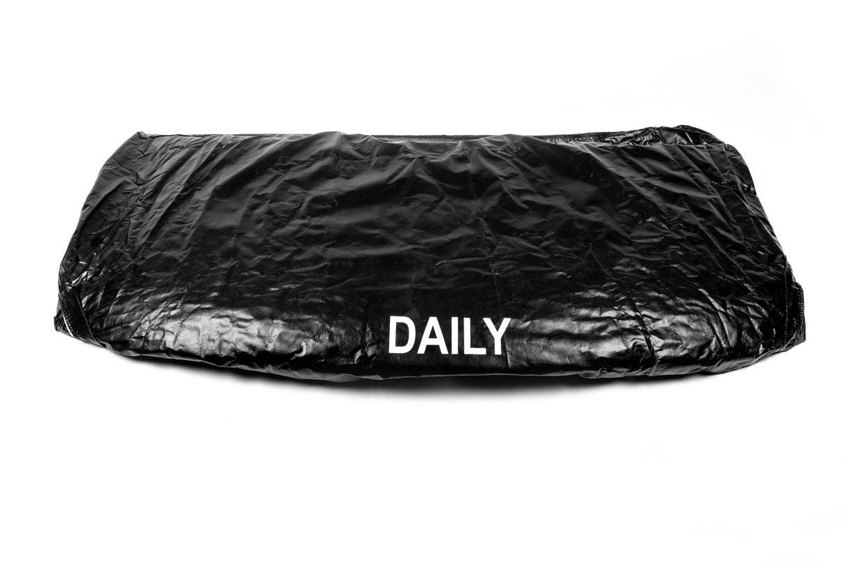 The case of the hood (the inscription Daily) for Iveco Daily 2006-2014 - Reelken Auto