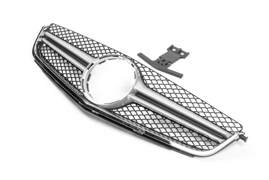 Front Grille AMG Silver (for C63) for Mercedes C-class W204 2007-2015 - image 2