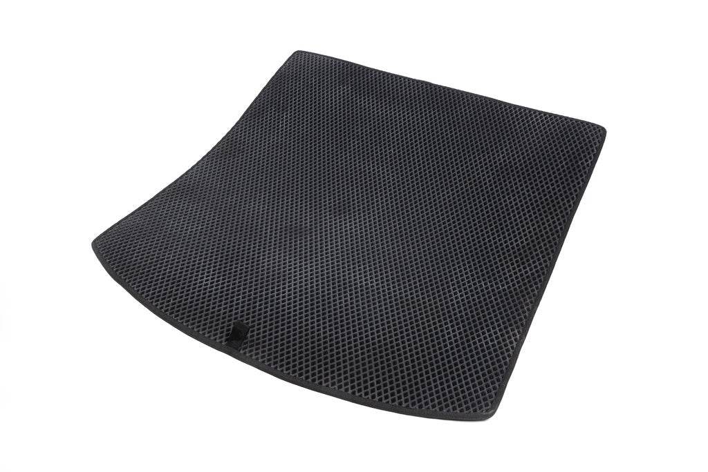 Trunk mat (EVA, 5 seats, black) for Volkswagen Touran 2003-2010 - Reelken Auto