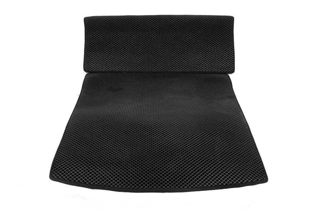 Trunk mat V1 MAXI (EVA, black) for Volkswagen Caddy 2010-2015 - Reelken Auto