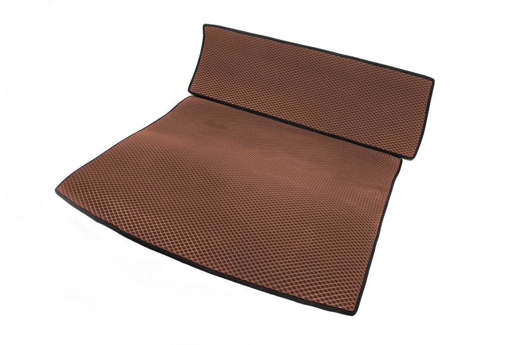 Trunk mat V1 MAXI (EVA, Brown) for Volkswagen Caddy 2004-2010 - Reelken Auto