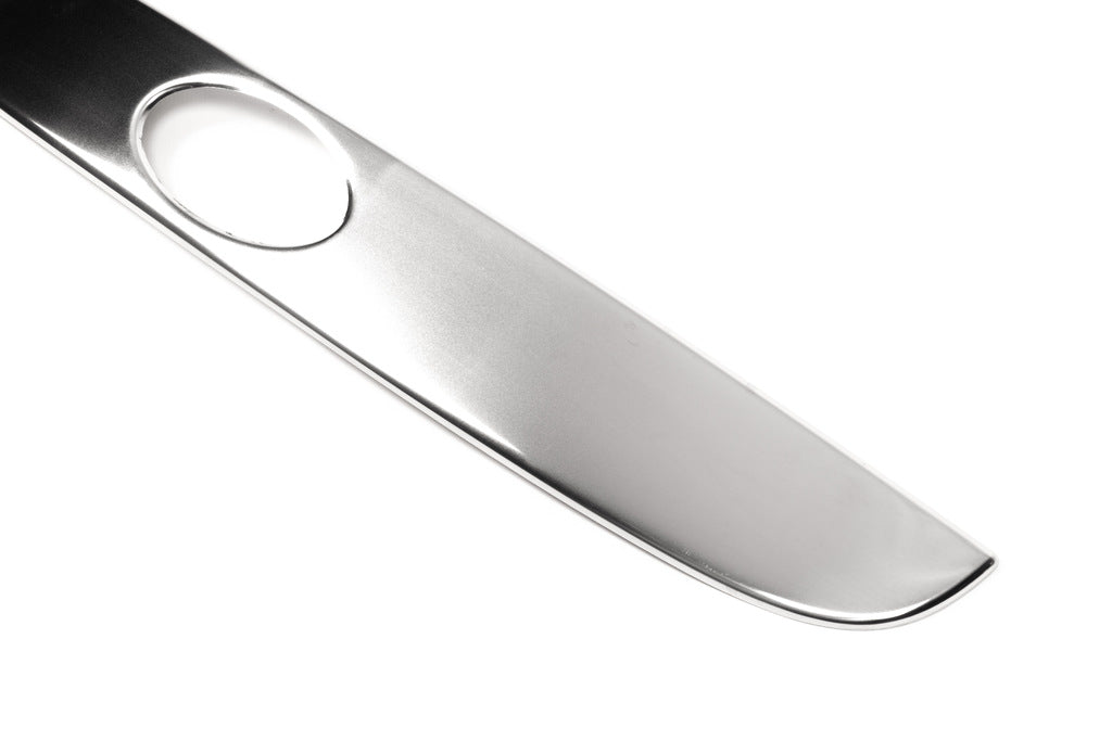 Chrome trim above license plate (stainless steel) for Hyundai Accent 2006-2010 - image 3