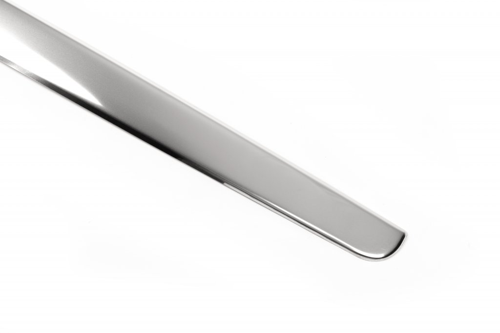 Chrome trim above license plate (tailgate, stainless steel) for Mercedes Viano 2004-2014 - image 4