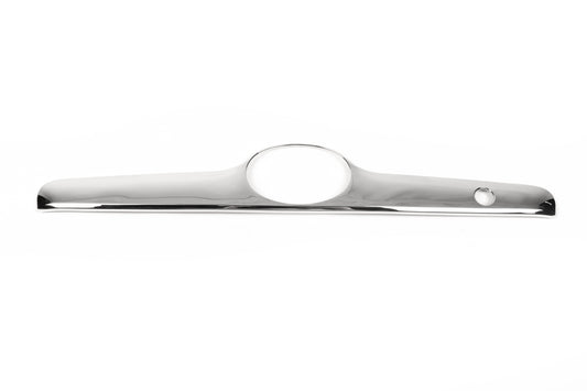 Chrome trim above license plate Sedan (USA, ASIA 2002-2006) for Toyota Corolla 2002-2007 - image 2