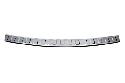 The trim on the rear bumper Carmos (stainless) for Volkswagen Golf 5 - image 3