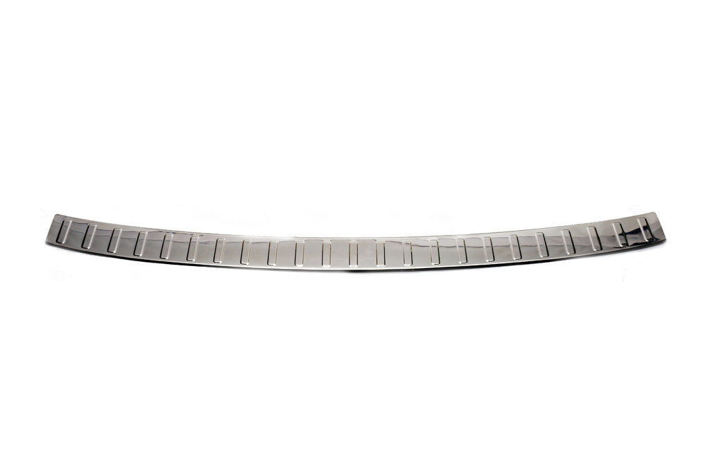 Rear Bumper Protector Carmos Stainless Steel for Volkswagen Touareg 2018- - image 2