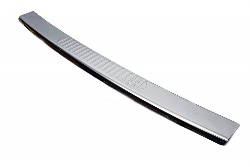 Cover on the rear bumper with a bend (Carmos V1, steel) for Volkswagen T5 Caravelle 2004-2010 - Reelken Auto