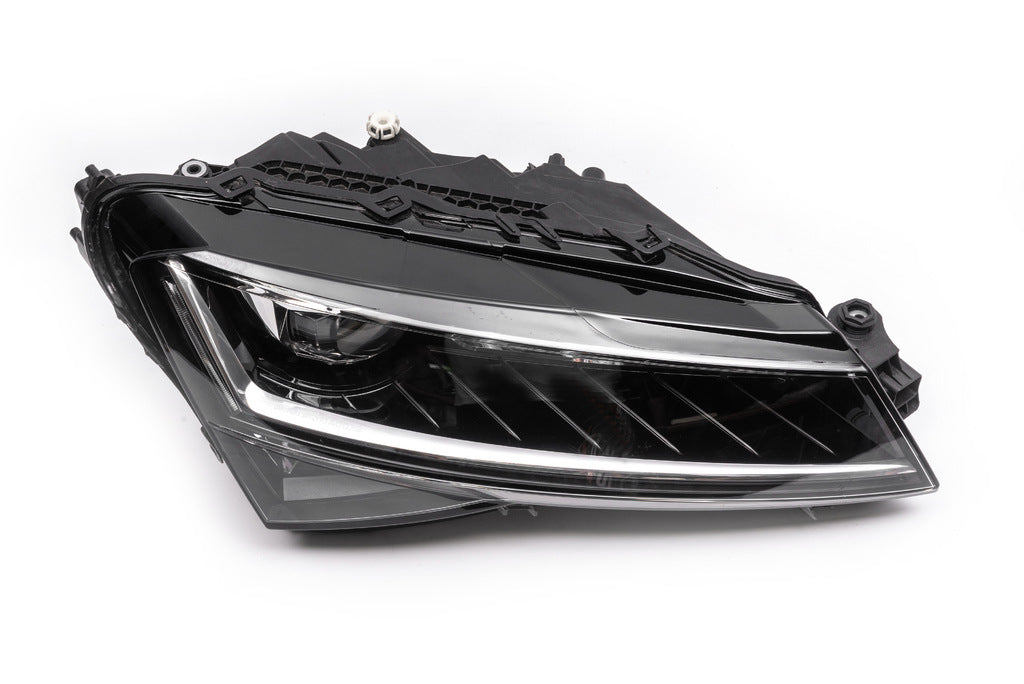 Front Headlight Matrix (Right, Original, Used) for Skoda Superb 2015-2024 - image 2