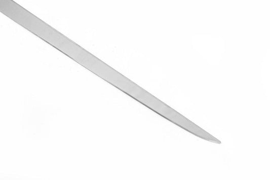 The edge of the trunk (stainless) for Toyota Auris 2007-2012 - Reelken Auto