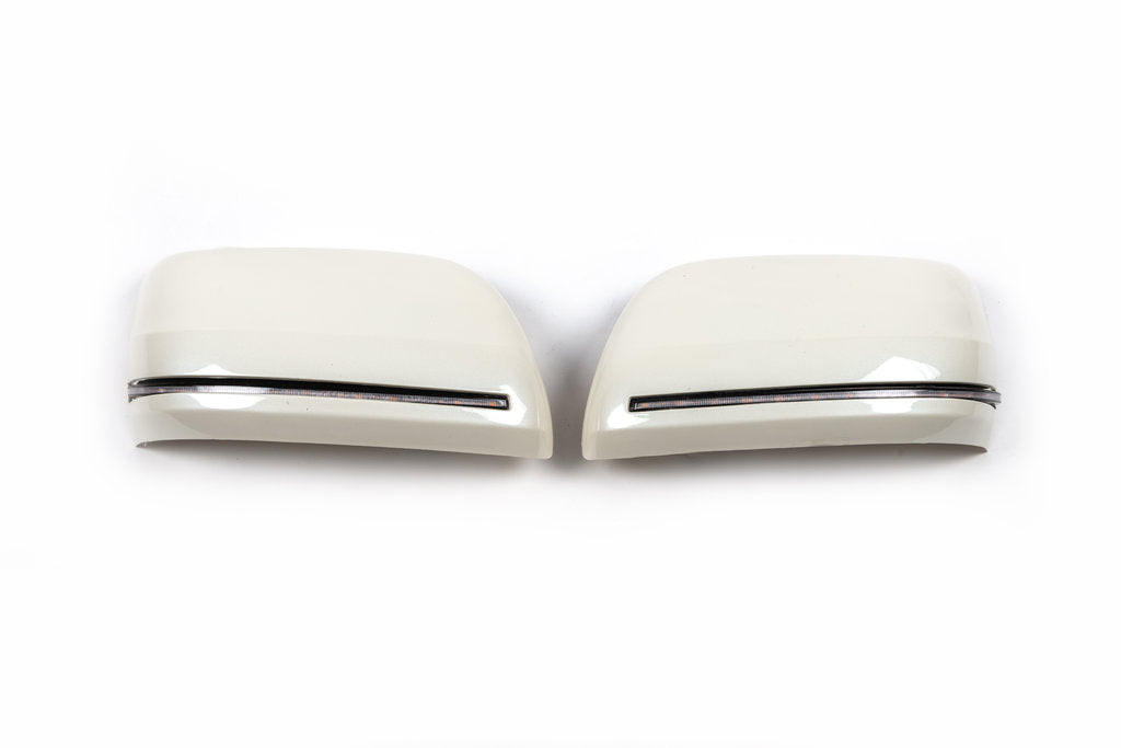Mirror covers (with LED repeater, style 2020) for Toyota Land Cruiser 200 - image 2