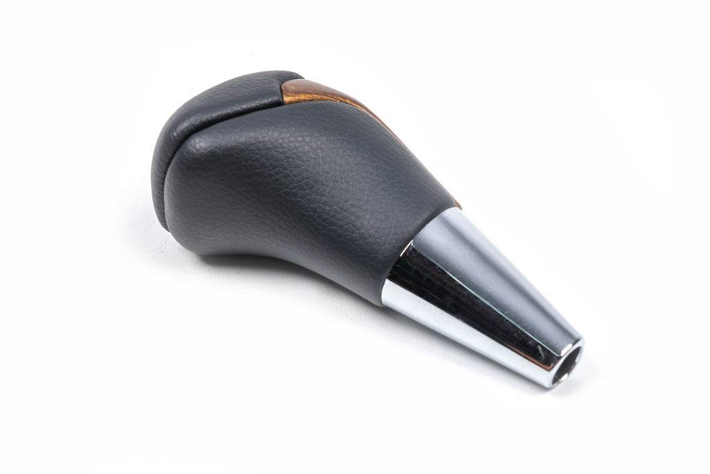 Gear knob (Black leather + light wood) for Toyota Land Cruiser 200 - Reelken Auto