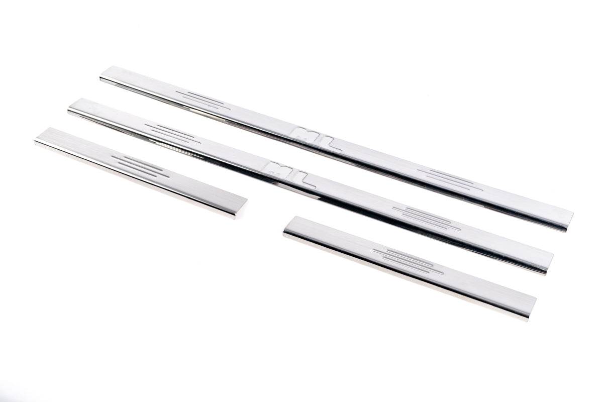 Door sills (Carmos, 4-piece, stainless steel.) for Mercedes ML W163 - Reelken Auto