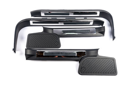 Plastic illuminated door sills (black) for Toyota Land Cruiser 200 2007-2021 - image 4