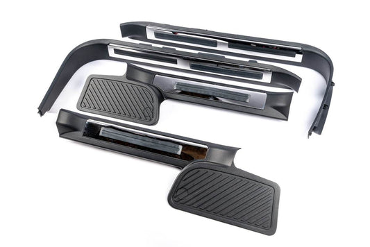 Plastic thresholds with lighting (black) for Toyota Land Cruiser 200 - Reelken Auto