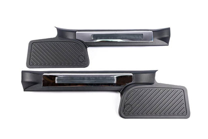 Plastic thresholds with lighting (black) for Toyota Land Cruiser 200 - Reelken Auto