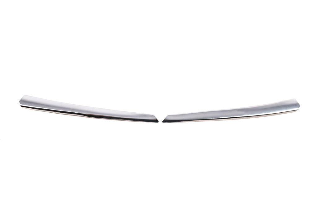 Pads on the radiator grill (2017-2019, stainless.) for Toyota Corolla 2013-2019 - Reelken Auto
