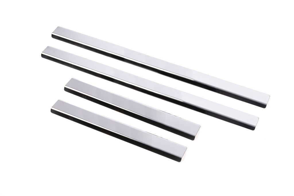 Carmos Door Sill Protectors (4 pcs, Stainless Steel) for Toyota Hilux 2006-2015 - image 3