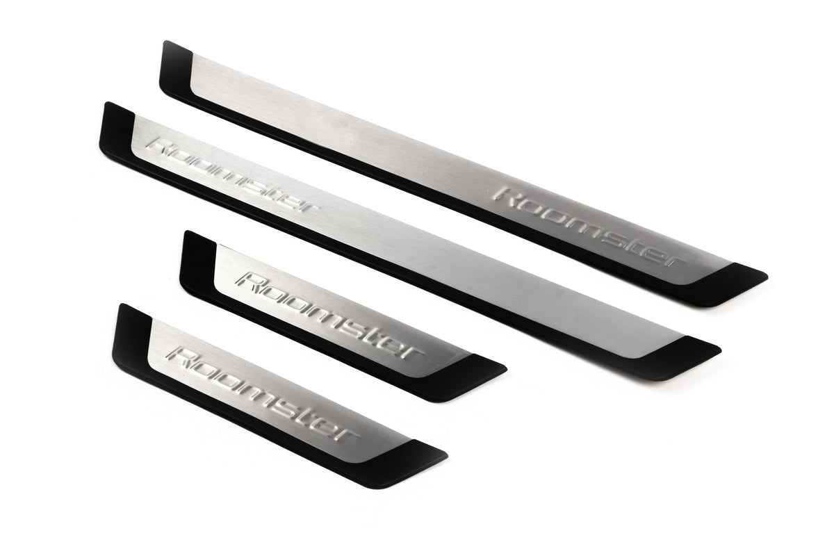 Door Sill Protectors OmsaLine (4 pcs, Stainless Steel) for Skoda Roomster 2006-2015 - image 1