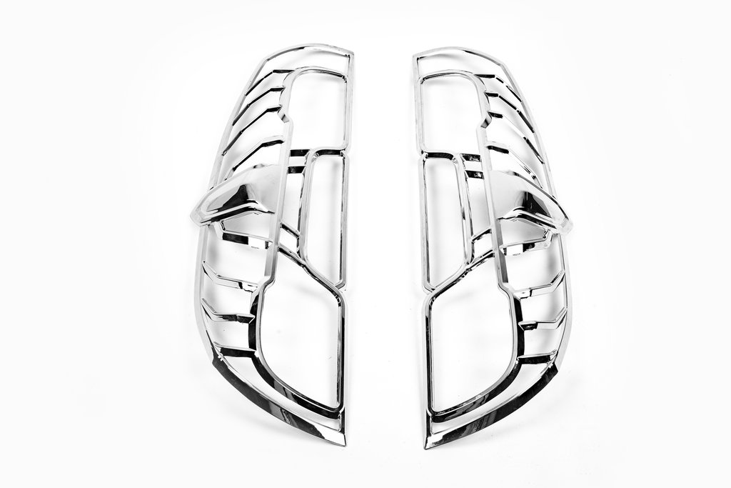 Chrome Tail Light Trim (2015↗, 2 pcs, plastic) for Opel Combo 2012-2018 - image 3