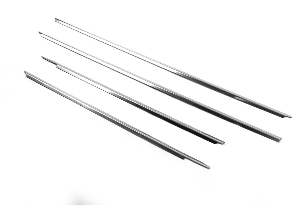 Molding of glass (4 pieces, stainless steel) for Toyota Hilux 2006-2015 - image 3