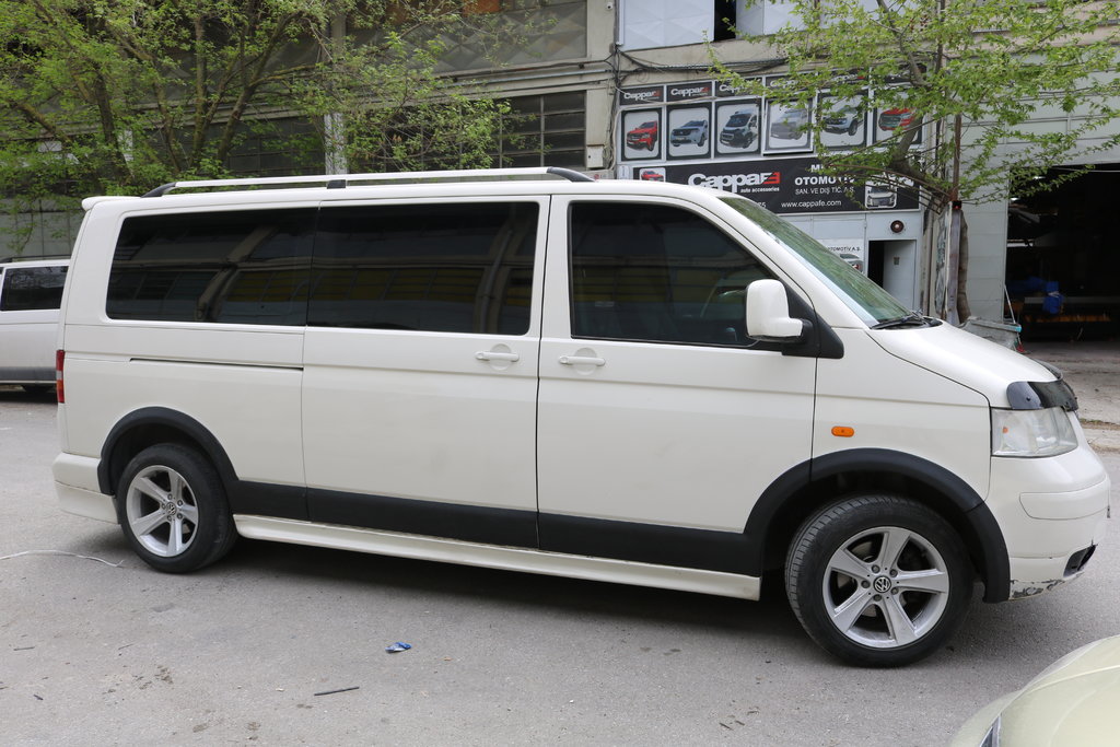 Set of fender flares and moldings (11 pieces) for Volkswagen T5 Transporter 2003-2010 - image 14