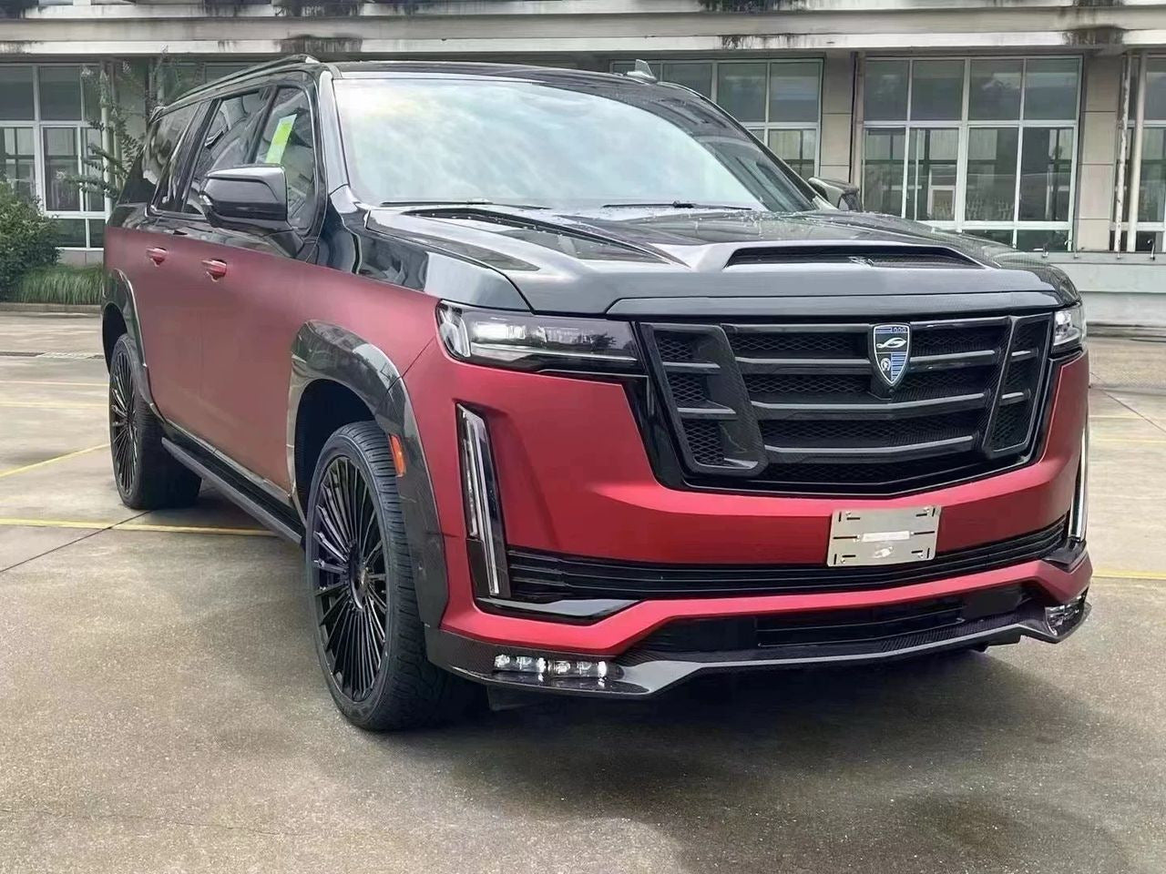 LRT Carbon body kit for Cadillac Escalade 2020- - image 2