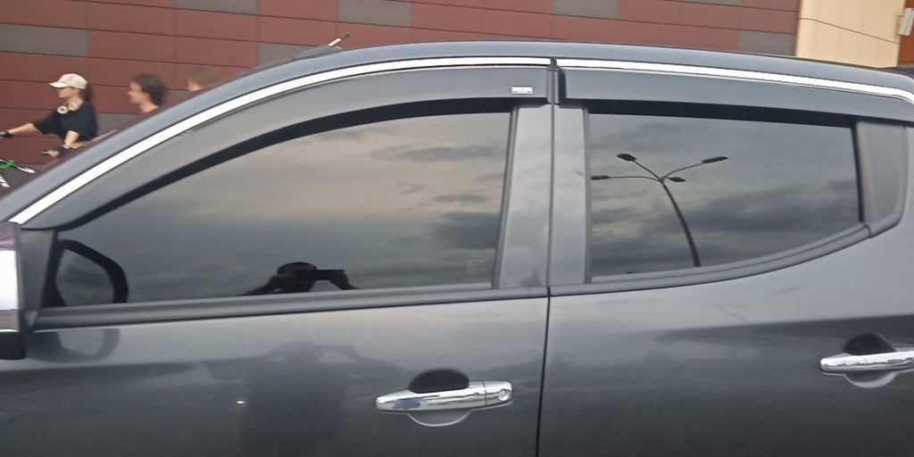Window deflectors with chrome trim (4 pcs, Niken) for Mitsubishi L200 2015-2024 - image 1