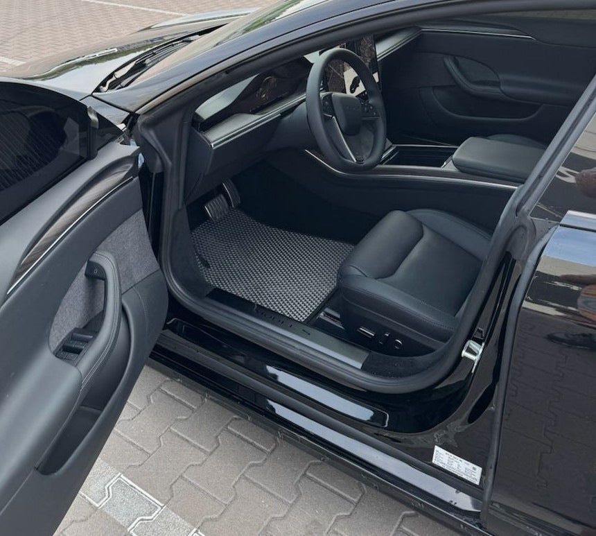 EVA Floor Mats (2021+, Black) for Tesla Model S 2012– - image 1