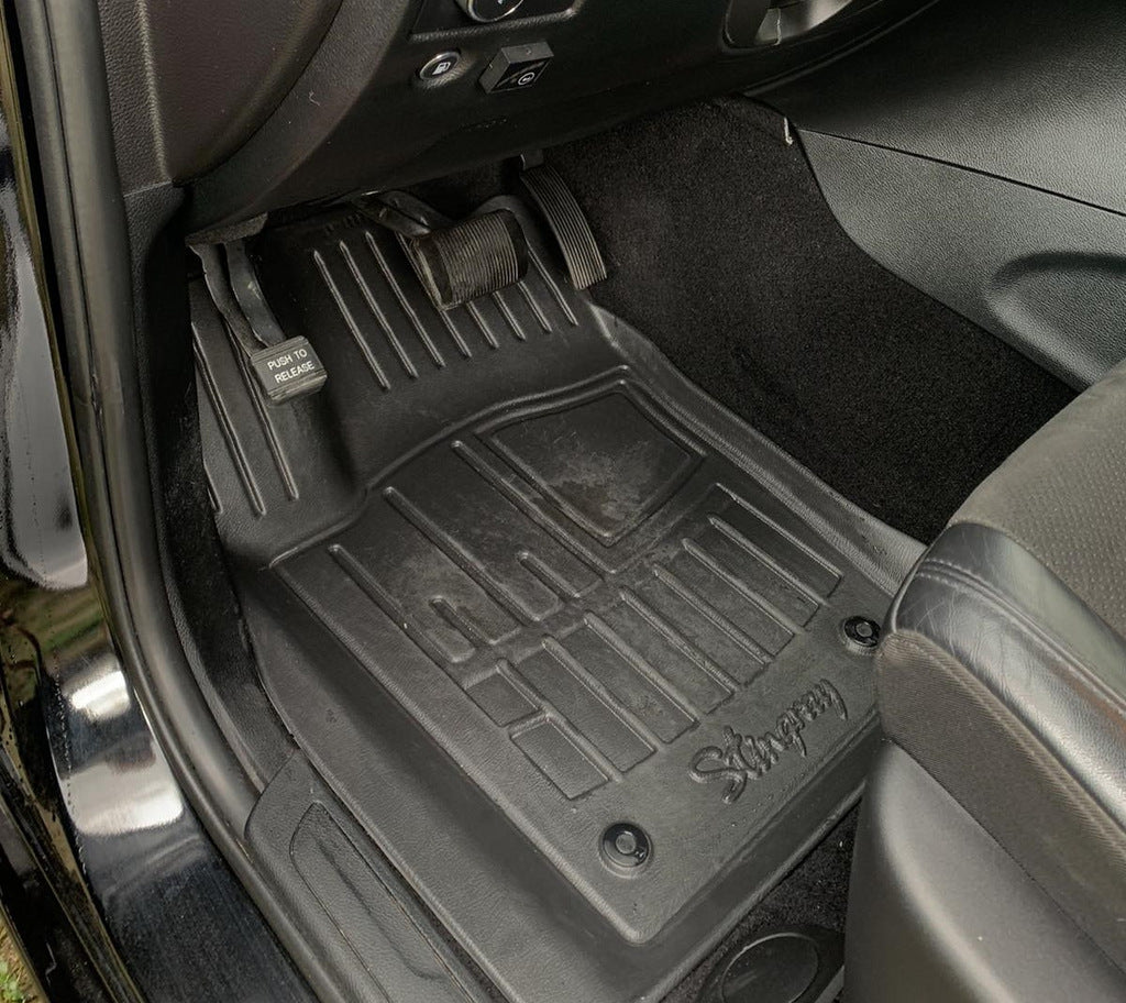 Stingray 3D Rubber Floor Mats (5 pcs, Polyurethane) for Jeep Grand Cherokee WK2 2010-2021 - image 1