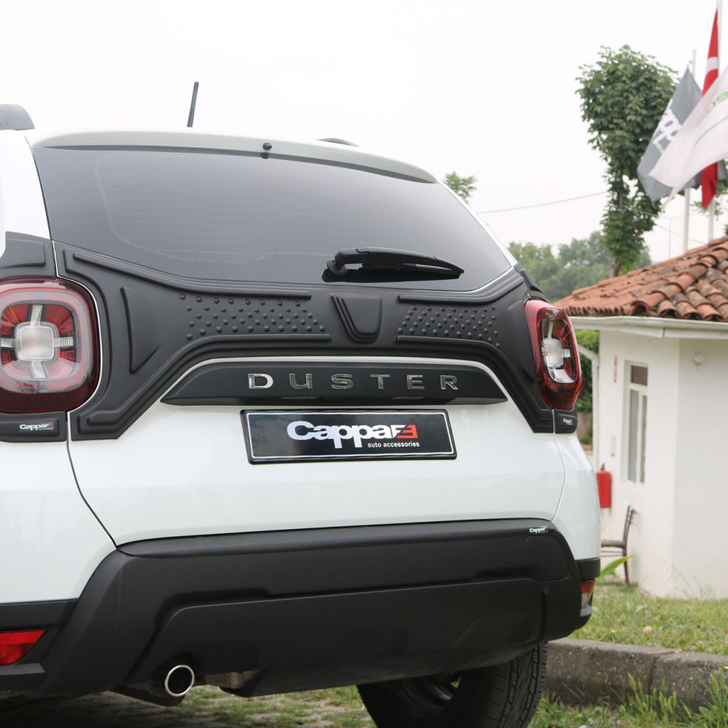 Plastic trunk lid cover (3 pieces) for Renault Duster 2018-2024 - image 1