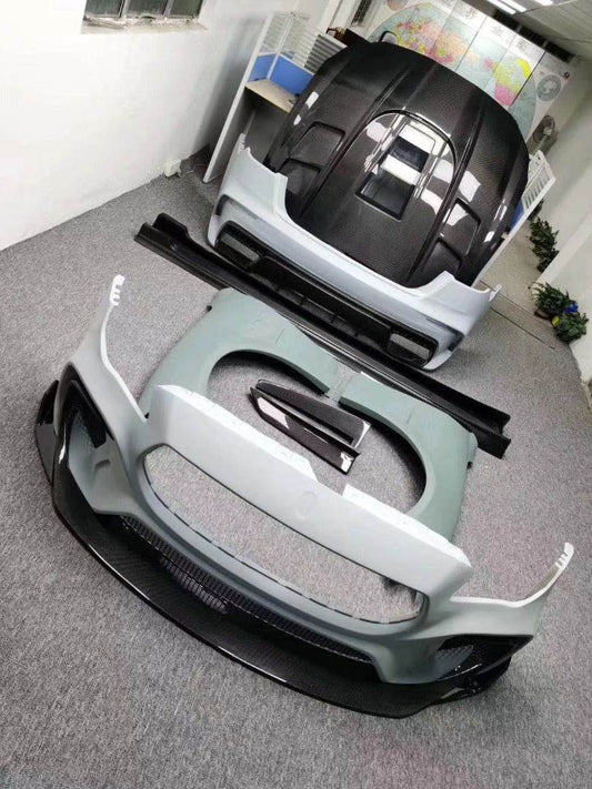 A set of body kits with a carbon fiber hood for Maserati Quattroporte 2013↗︎ - Reelken Auto
