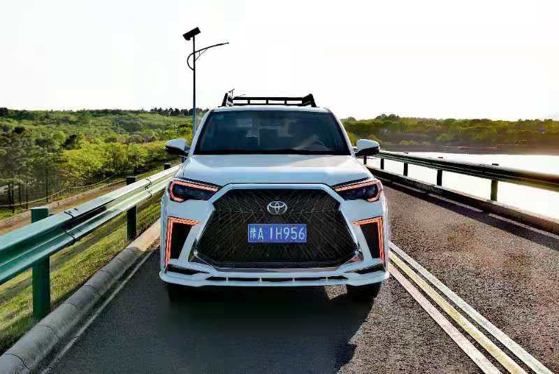 Facelift Body Kit Set for Toyota 4Runner 2009-2024 - image 3