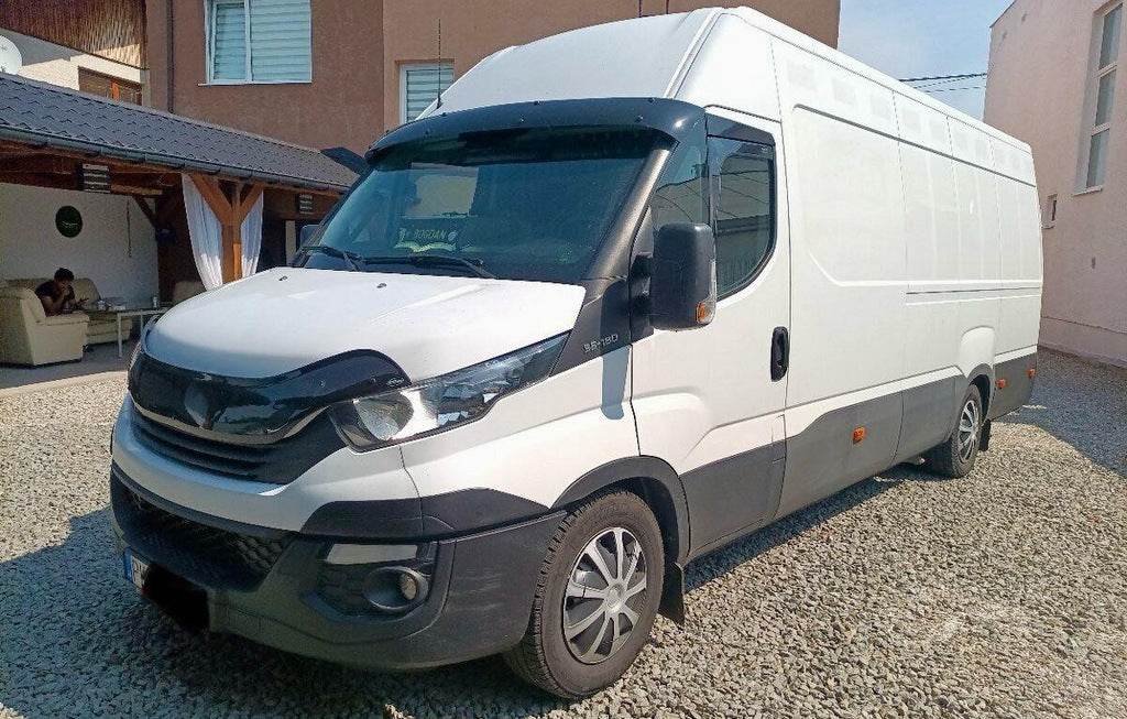 Windshield visor V2 (black gloss, 5mm) for Iveco Daily 2014↗ - Reelken Auto