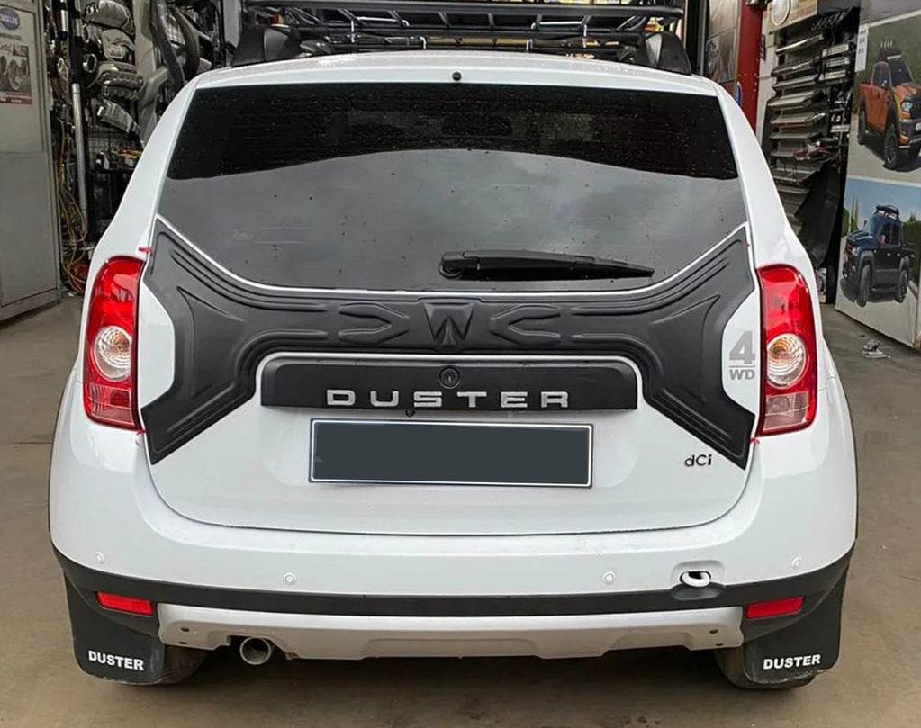 Plastic overlay on the trunk lid for Dacia Duster 2008-2018 - Reelken Auto