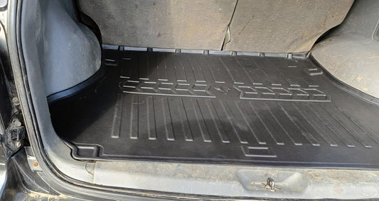 Stingray 3D boot mat for Hyundai Santa Fe 1 2000-2006 - image 1
