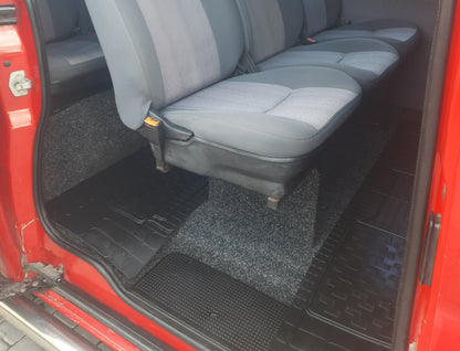 Rear Rubber Floor Mats (2 pcs, Polytep) for Opel Vivaro 2001-2015 - image 3