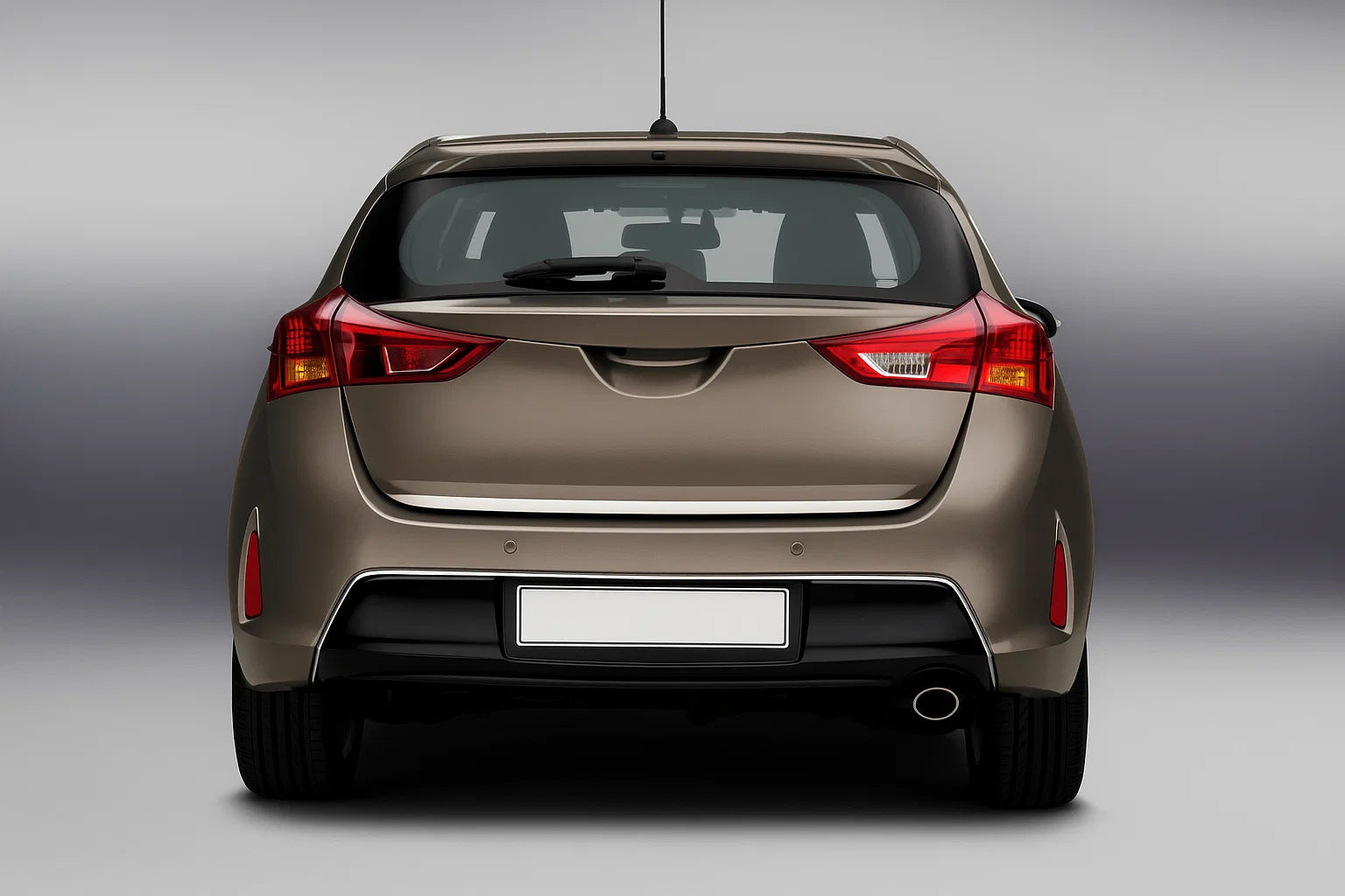 Trunk trim stainless steel for Toyota Auris 2012-2018 - image 1