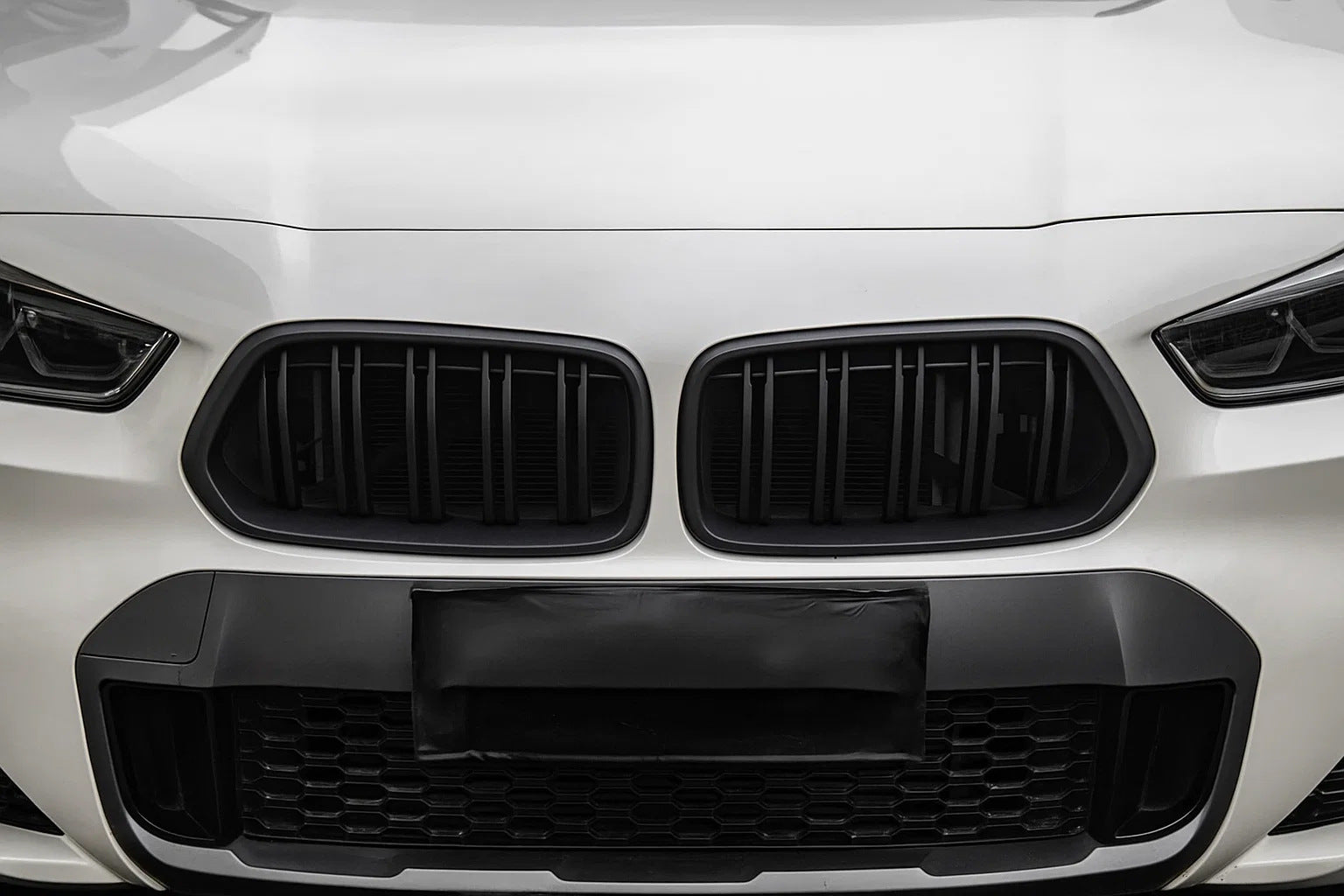 Kidneys M-Look (black matte) for BMW X2 F39 2018-2023 - image 1