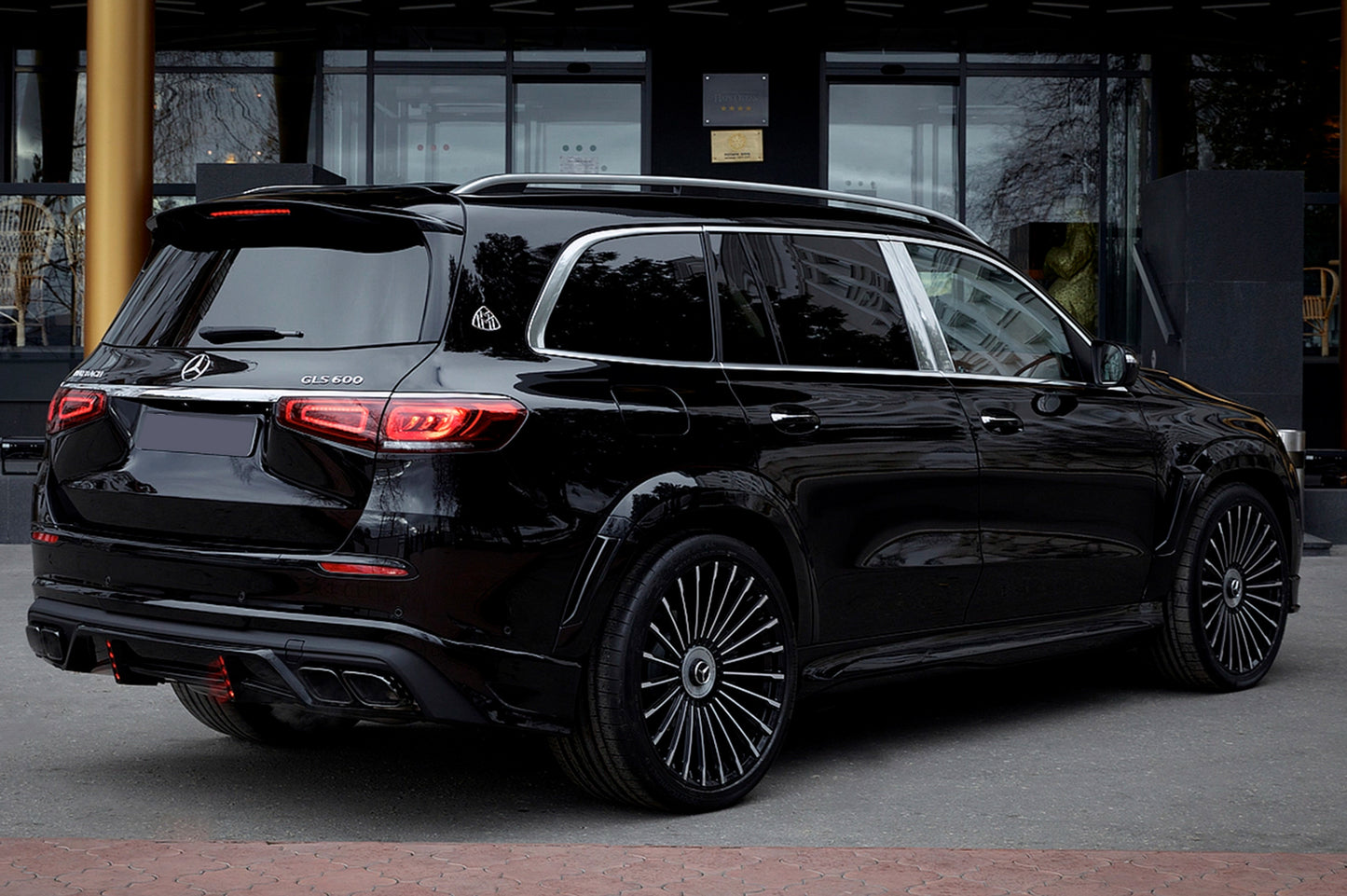 LRT Carbon Body Kit (for Maybach 2019-2023) for Mercedes GLS X167 2019- - image 7