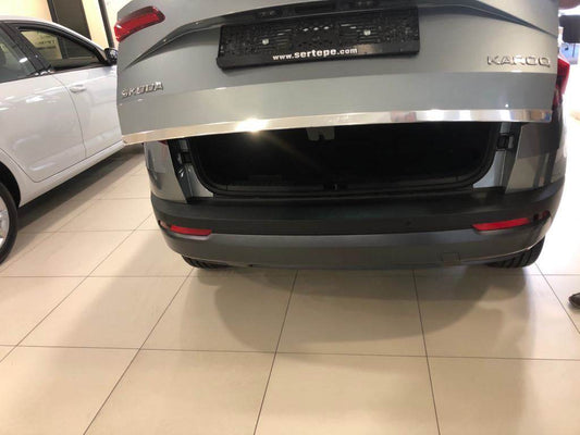 The edge of the trunk (stainless) for Skoda Karoq - Reelken Auto