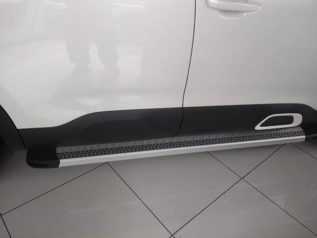 Lateral platforms Maya V2 (2 pieces, aluminum) for Peugeot 3008 2016-2023 - Reelken Auto
