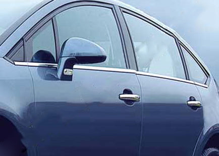 The outer edging of glass (stainless) for Citroen C-4 2004-2010 - image 1