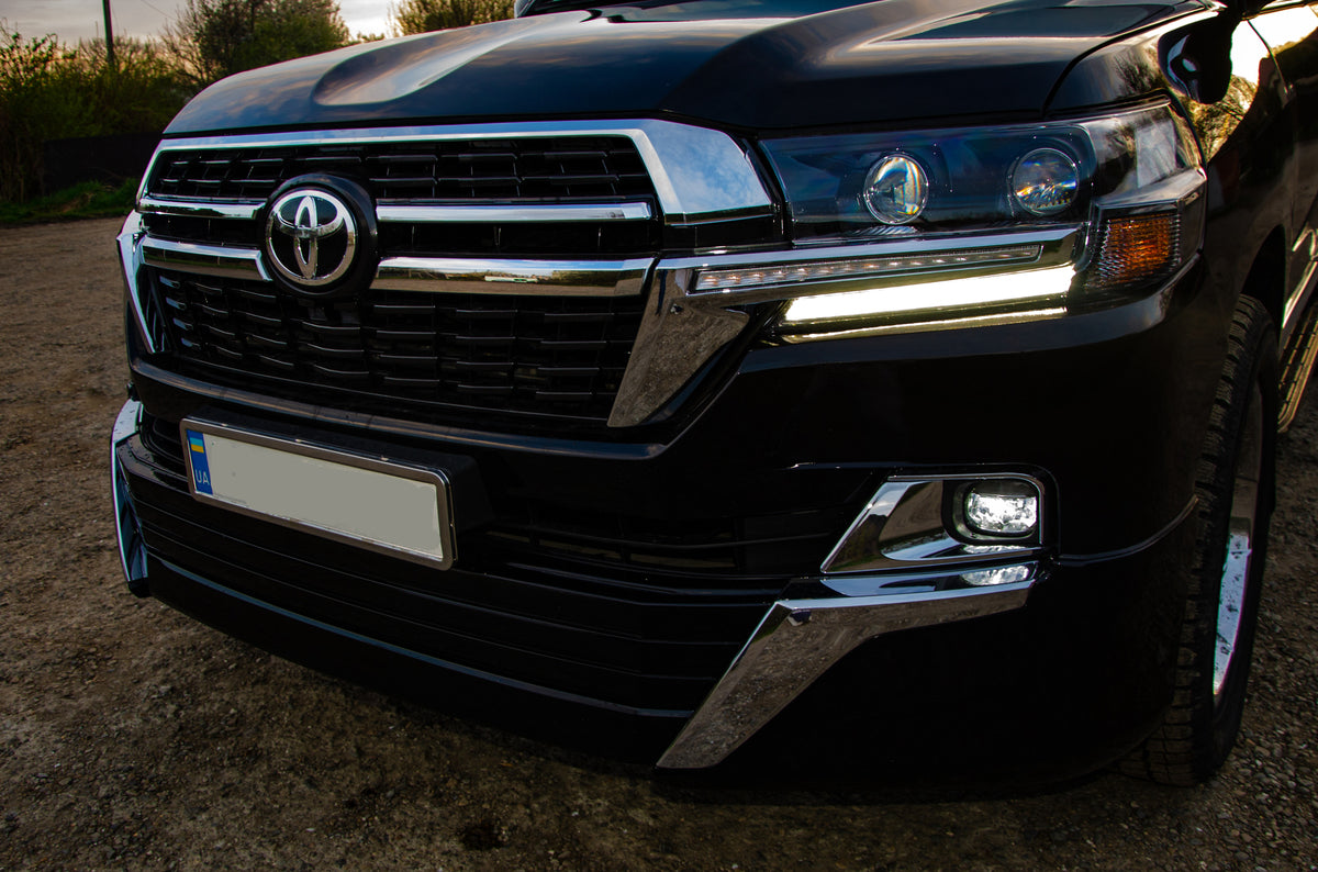 Front Headlights 2016+ (Executive) for Toyota Land Cruiser 200 2007-2021 - image 2